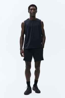 Camiseta de deporte con DryMove Regular Fit - H&m фото 12