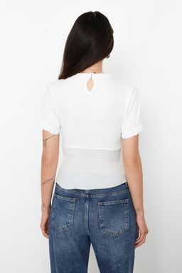 Beyaz Gipeli Dik Yaka Burumcuk/Dokulu Esnek Orme Bluz TWOSS24BZ00513 - Trendyolmilla фото 5