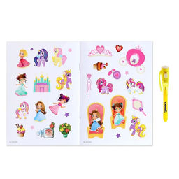 Активити-книжка с рисунками светом Принцессы, ручка с фонариком и невидимыми чернилами