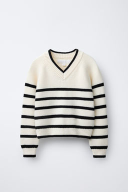 STRIPED KNIT SWEATER