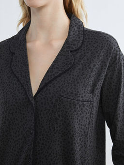 G?mlek Yaka Leopar Desenli Kad?n Pijama Tak?m?