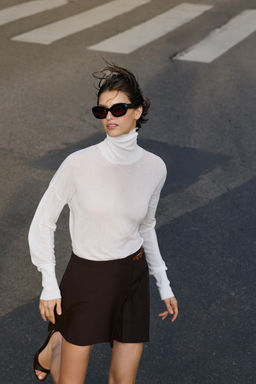 FALDA MINI TRABILLA / Marr?n - Zara фото 3