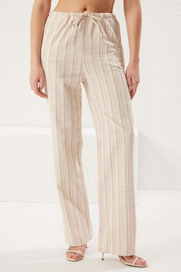 TRENDYOLMILLA Cok Renkli Keten Gorunumlu Cizgili Wide Leg/Genis Paca Dokuma Pantolon TWOSS25PL00034