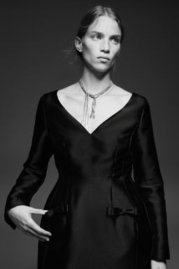 Vestido de sarga con silueta reloj de arena - H&m фото 3