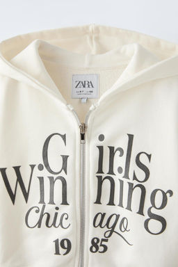 FERMUARLI VE SLOGANLI KAPUSONLU SWEATSHIRT - Zara фото 3