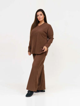 Костюм женский, цвет коричневый