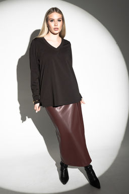 Лонгслив с V- образным вырезом