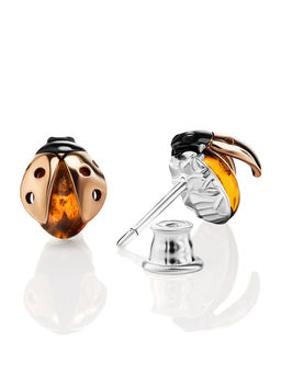 Очаровательные серьги-гвоздики Божья коровка с коньячным янтарём