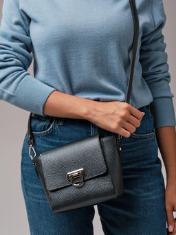 Сумка кожаная через плечо Azaro 3520 черный металлик