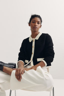 Cardigan en punto con textura