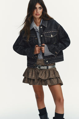 STUDDED DENIM-EFFECT JACKET - Zara фото 3
