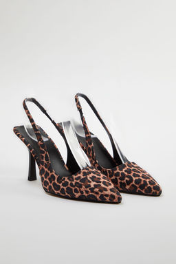 Trendyol Shoes Leopar Desenli Sivri Burun Kahverengi Kad?n Topuklu Ayakkab? TAKSS24TO00018