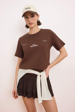 Kahverengi Slogan Regular/Normal Kal?p K?sa Kollu %100 Pamuk Orme T-Shirt TWOSS26TS00171