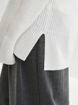 Джемпер с вырезом / Zarina  фото 7