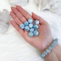 Шар из Аквамарина