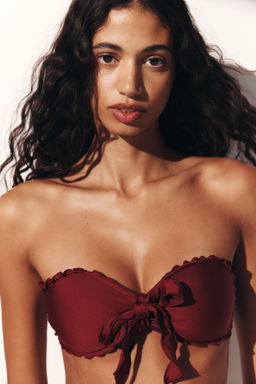 Top de bikini bandeau acolchado - H&m фото 5