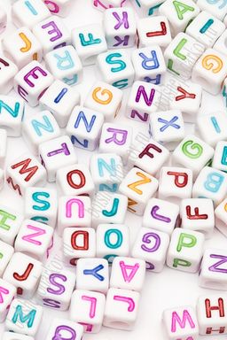 Бусины квадратные "Буквы английские" 6 мм (500 гр) SF-7265, белый/микс