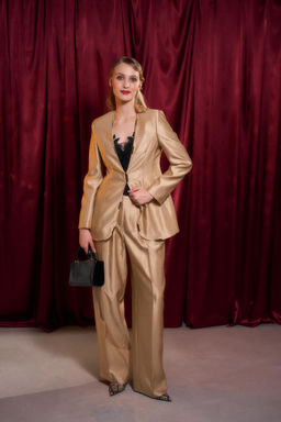 Комплект брючный (тройка) золотой 1748 Новый год