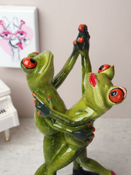 Фигурка Лягушка танцующая пара 18 см / YX29014 /уп 24/ - Галеонтрейд фото 3