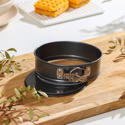 Форма для выпечки Доляна «Элин. Круг», 14×4.5 см, разъёмная, антипригарное покрытие, чёрная