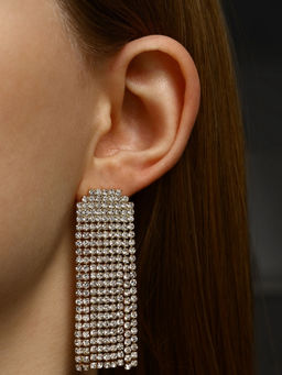 Серьги висячие со стразами Водопад мягкий квадрат, белые в золоте