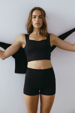 Top de deporte con SculptMove - H&m фото 6