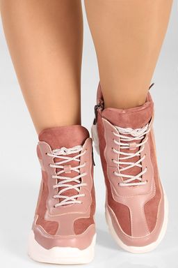 Кроссовки зимние пудровые