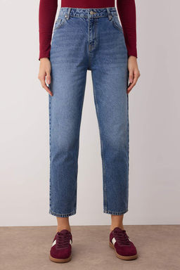 Koyu Mavi Yuksek Bel Mom Jeans TWOAW26JE00159 - Trendyolmilla фото 3