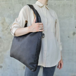 Женская мягкая сумка хобо с косметичкой из эко кожи 0105-14 - Cidirro фото 4