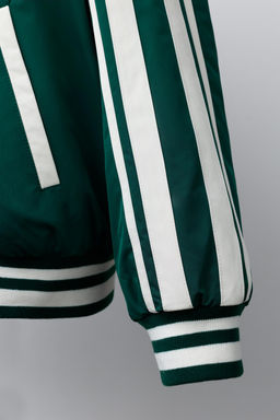 QUILTED VARSITY BOMBER JACKET WITH DETACHABLE HOOD - Zara фото 7