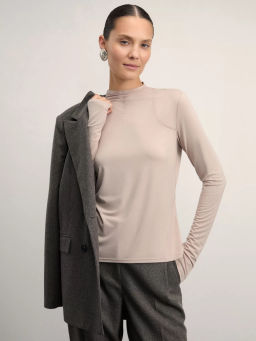 Джемпер женский / Zarina