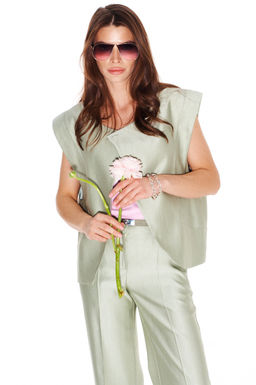 Жилетка женская