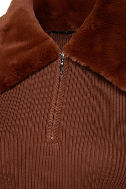 TRENDYOLMILLA Siyah Mini Triko Suni Kurk Detayl? Elbise TWOAW24EL00022 фото 16