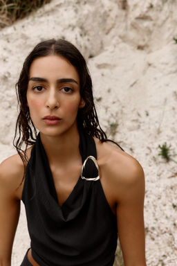 HALTER TOP WITH HARDWARE - Zara фото 11