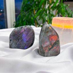 Срез (экран) из камня Лабрадор полированный