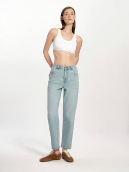 CONTE CON-730 Джинсы mom с легким эффектом потёртостей и разрушений light blue - Conte elegant фото 2