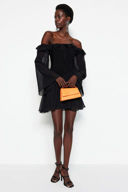 TRENDYOLMILLA Bridal Ekru A-Kesim Astarl? Volanl? Dokuma Sifon K?sa Dugun/Nikah S?k Abiye Elbise TPRSS23EL00096 фото 25