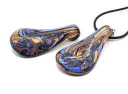 Подвеска из муранского стекла Лист 30**58мм цв.васильковый