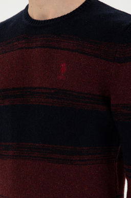Мужской приталенный бордово-красный свитер с круглым вырезом Неожиданная скидка в корзине - U.s. polo assn фото 7