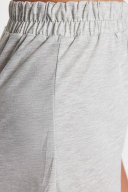 Trendyolmilla Gri Buzgulu Sortlu Orme Pijama Tak?m? THMSS23PT00010