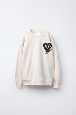 HEART PRINT HOODIE