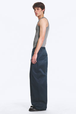 Pantalones chinos Emil de corte holgado - H&m фото 4