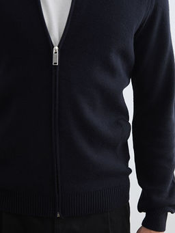 Standart Kal?p Dik Yaka Erkek Triko H?rka