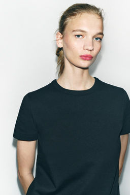 SHORT SLEEVE INTERLOCK T-SHIRT - Zara фото 4