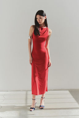 Limited Edition K?rm?z? S?rt Detayl? Bodycon Maxi Esnek Orme Elbise TWOSS25EL00484
