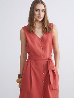 V Yaka Ku?akl? Elbise