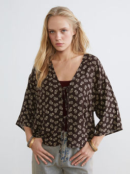 Ba?lamal? Yaka Oversize Kad?n Kimono