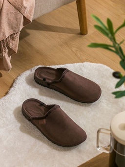 S?et G?r?n?ml? ??i K?rkl? Erkek Ev Terli?i