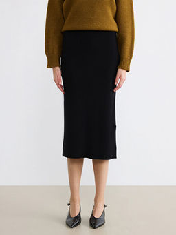 Beli Lastikli Fitilli Triko Etek