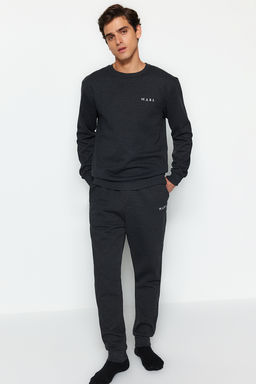 TRENDYOL MAN Lacivert Regular Fit Nak?sl? Orme Pijama Tak?m? TMNAW24PT00040